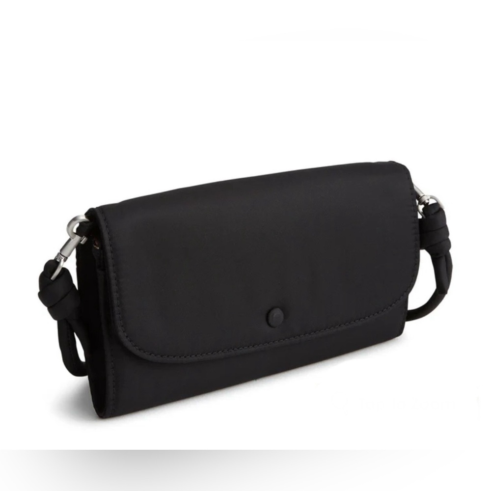 Vera Bradley Wildwood Wallet Crossbody in Moonless Night